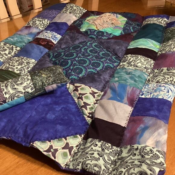 NWT Hand Crafted Toy Animal/Doll Quilt with Pillow - Picture 6 of 9